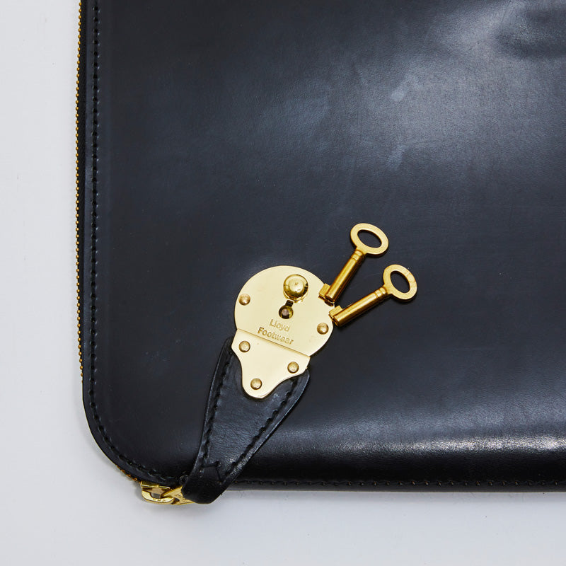 2 Handle Folio Case Black