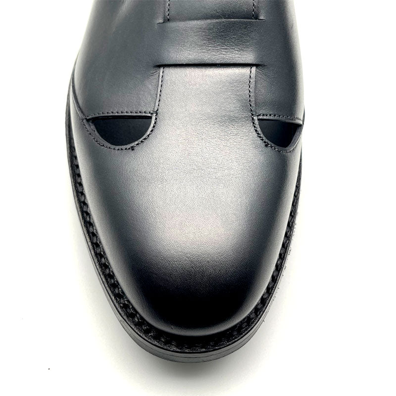 466210 / Black Calf