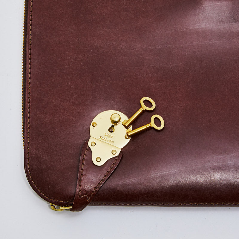 2 Handle Folio Case Chestnut