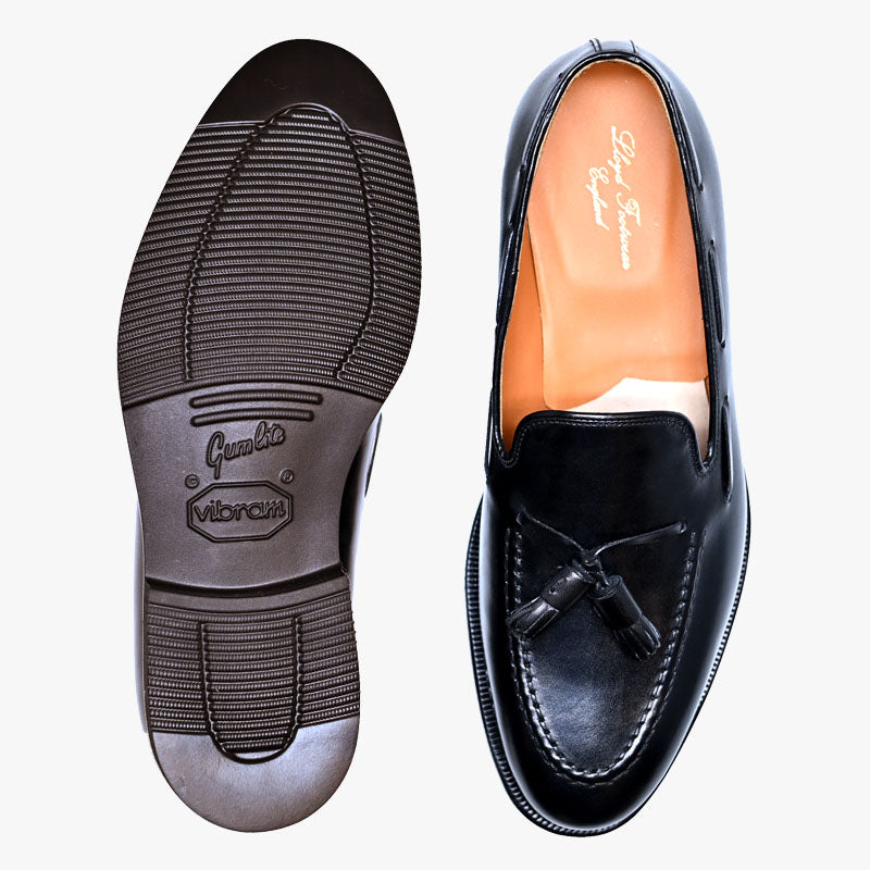 98811 Black Calf Vibram Gumlite