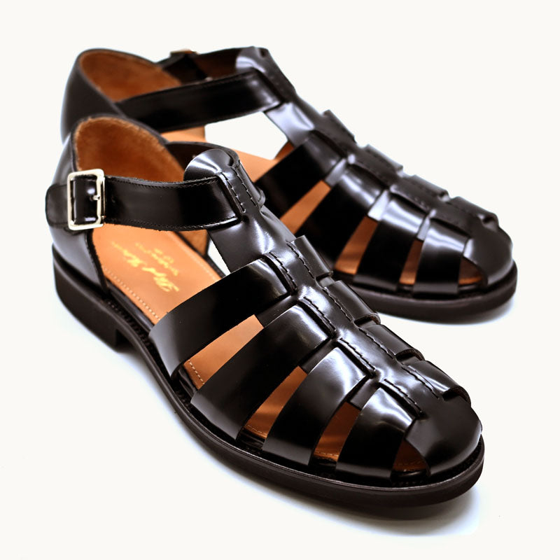 Gurkha / Black Hi-Shine Leather