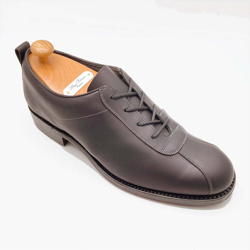 V Series – Lloyd Footwear 公式オンラインショップ